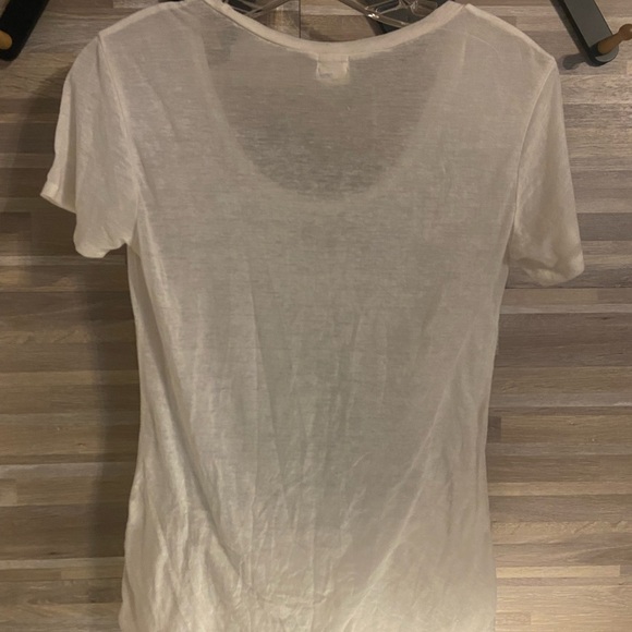 Sheer White O’Neil Tee with Graphic - Picture 3 of 4